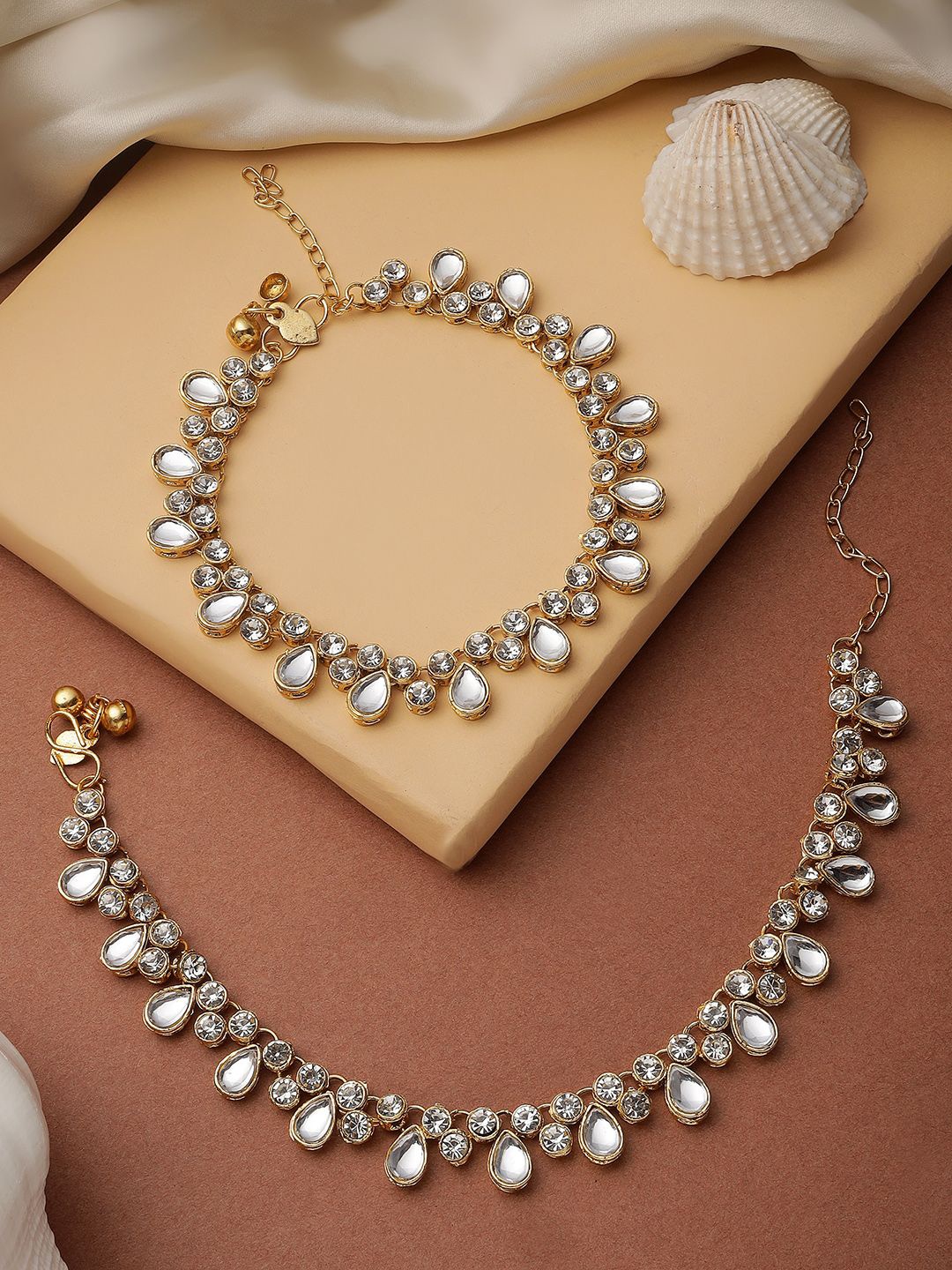 

ANIKAS CREATION Gold-Plated Kundan Anklet