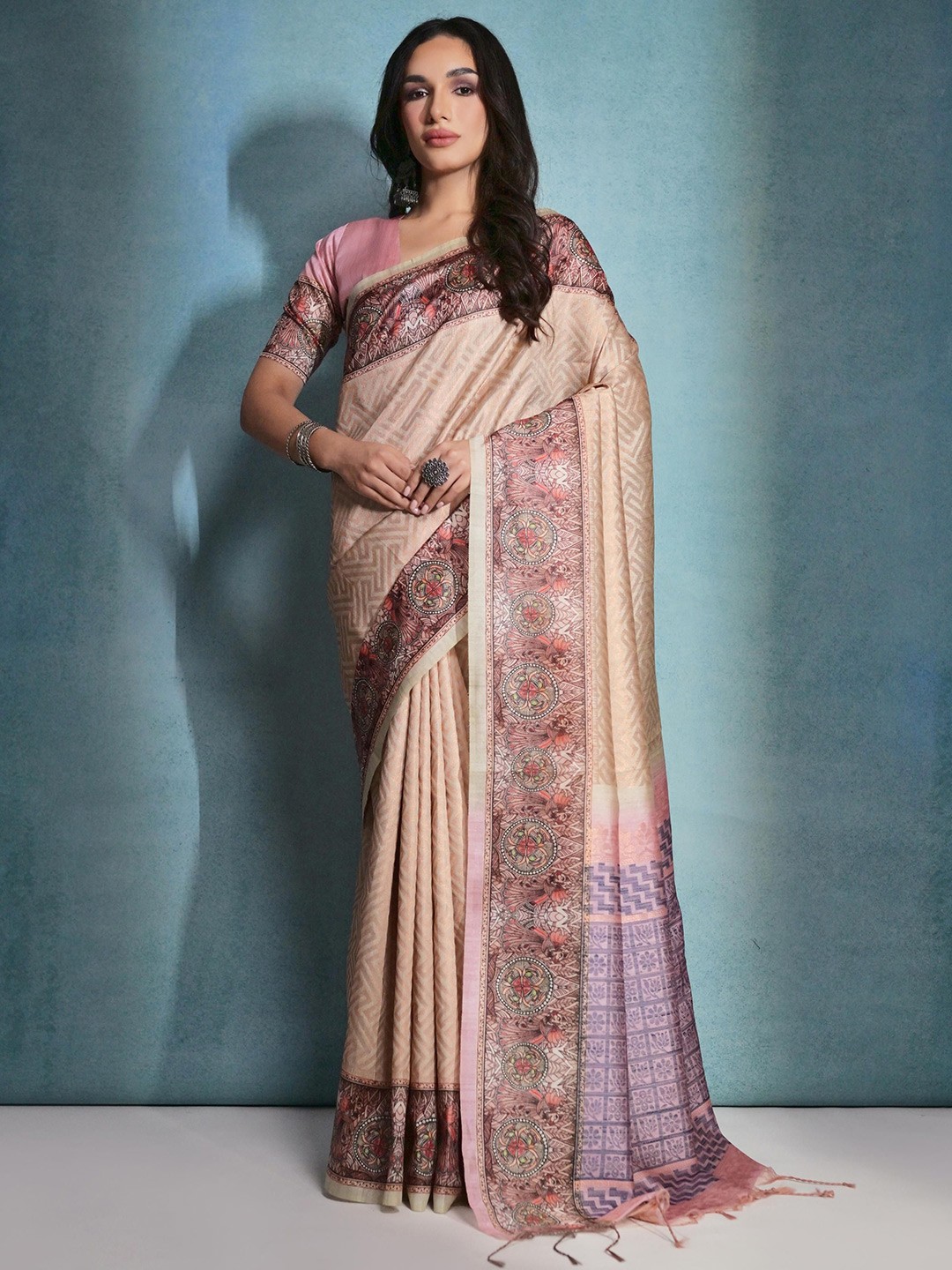 

Divyadham Textiles Woven Design Zari Pure Silk Banarasi Saree, Cream