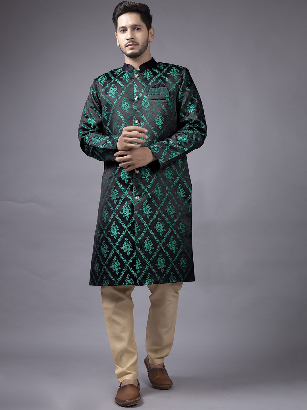 

Xepon Men Regular Kurta with Pyjamas, Green