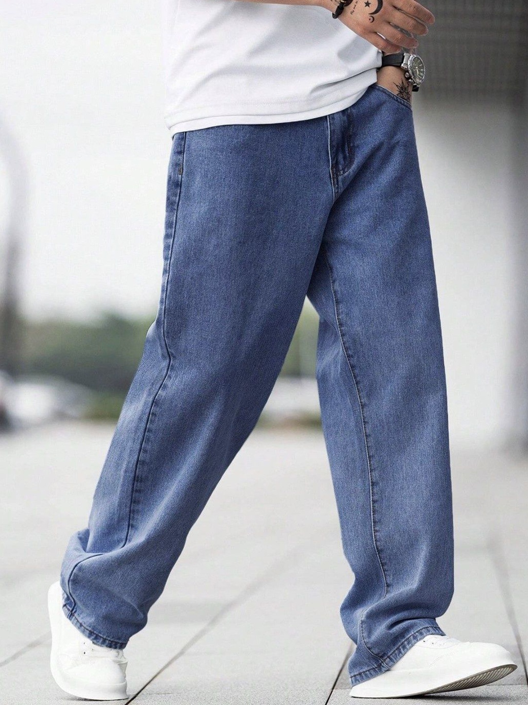 

MASTERLY WEFT Men Super Light Fade Stretchable Jeans, Blue