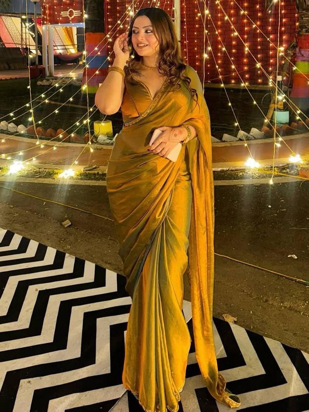 

Mitera Sequinned Satin Saree, Gold