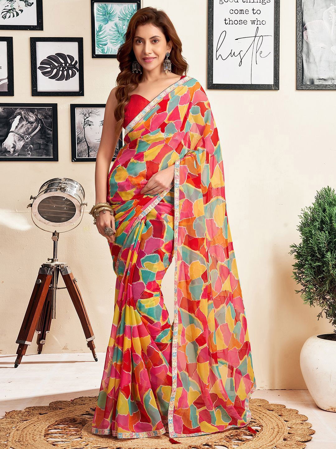 

DIVASTRI Embroidered Pure Georgette Saree, Red