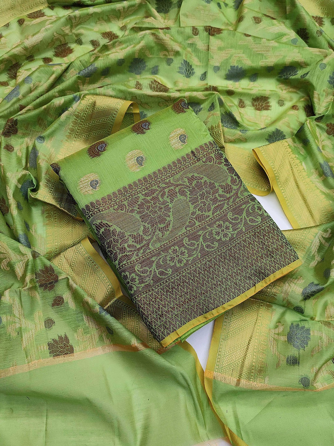 

SAINOOR Semi-Stitched Dress Material, Green