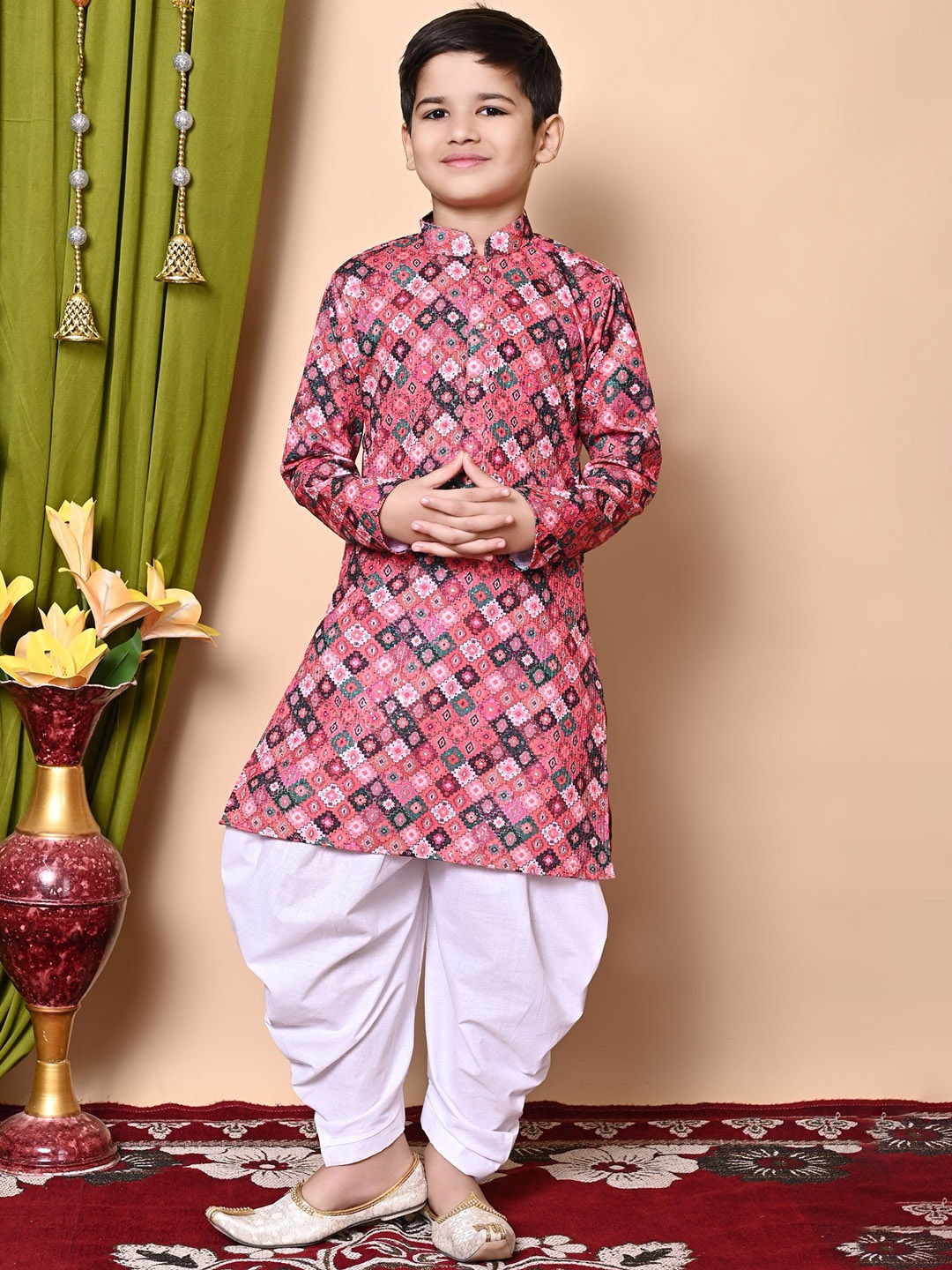 

Cae Boys Embroidered Regular Sequinned Kurta with Patiala, Red