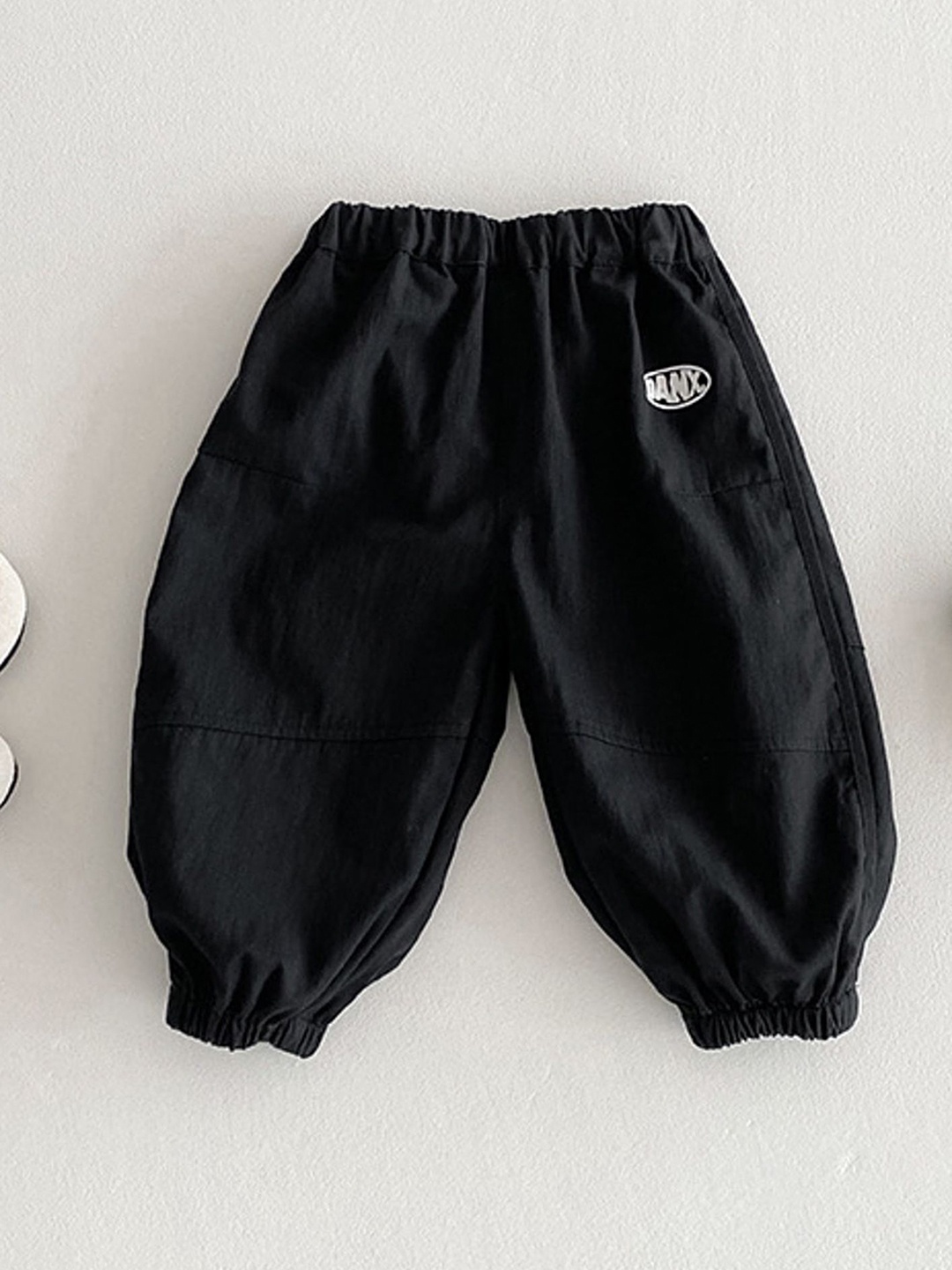 

LULU & SKY Boys Loose Fit High-Rise Trousers, Black