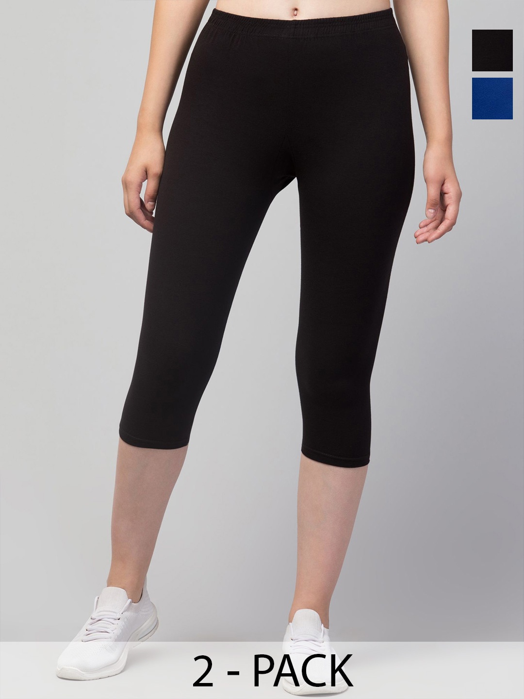 

UllasPemium Women Skinny Fit Capris, Black