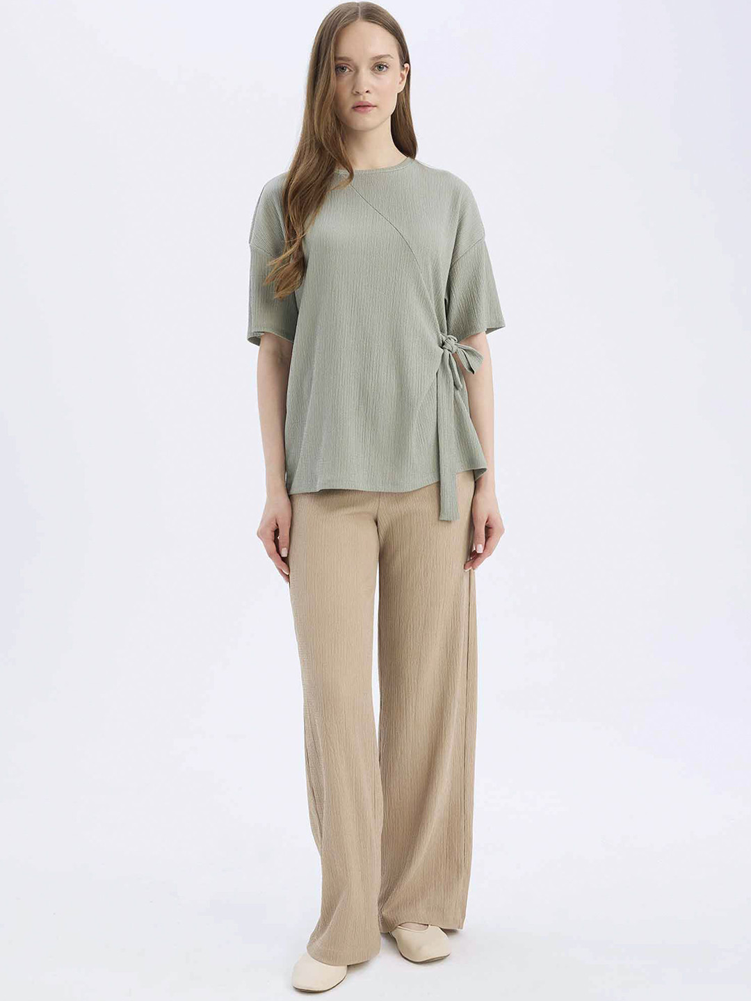 

DeFacto Women Trousers, Na