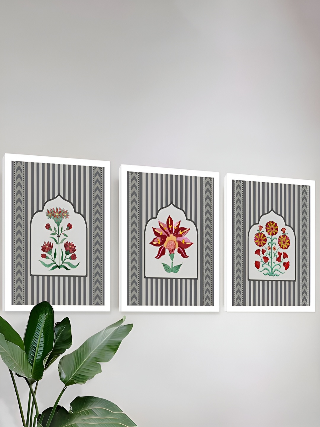 

Myntra Elegant Homes Grey & White 1 Piece Wood Floral and Botanical Wall Paintings