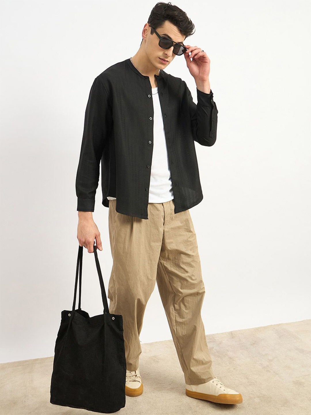 

Styli Men Relaxed Fit Festive Pattern Collarless Shirt, Black