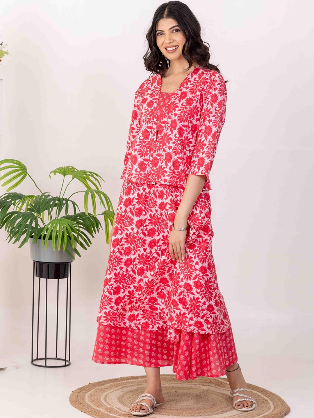 

INAAYA JAIPUR Floral Printed Pure Cotton Top With Skirt & Shrug Co-Ords, Red