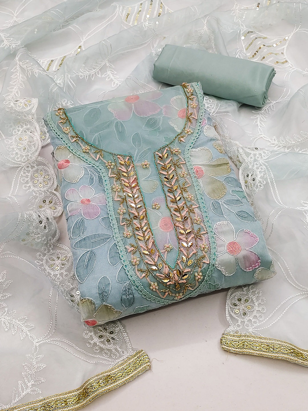

SAINOOR Embroidered Organza Semi-Stitched Dress Material, Sea green