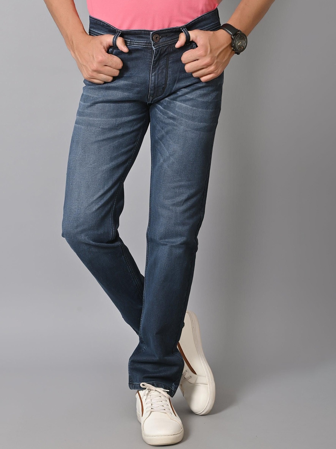 

JAGURO Men Low Distress Light Fade Jeans, Blue