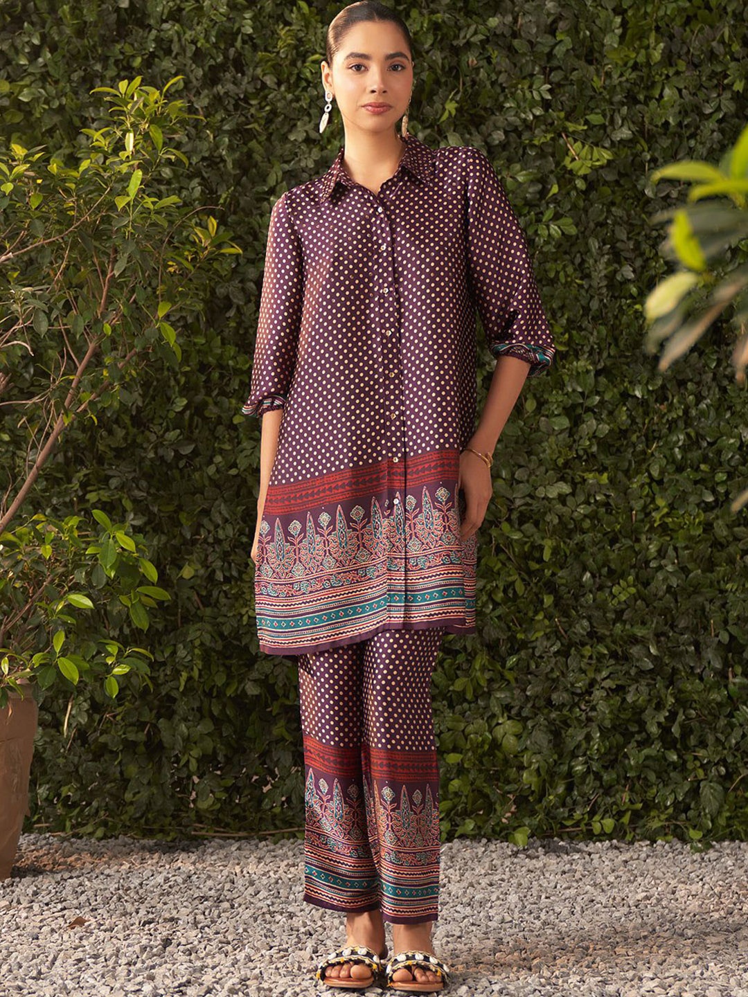 

Lakshita Women Deep Purple Printed Satin Co-Ords
