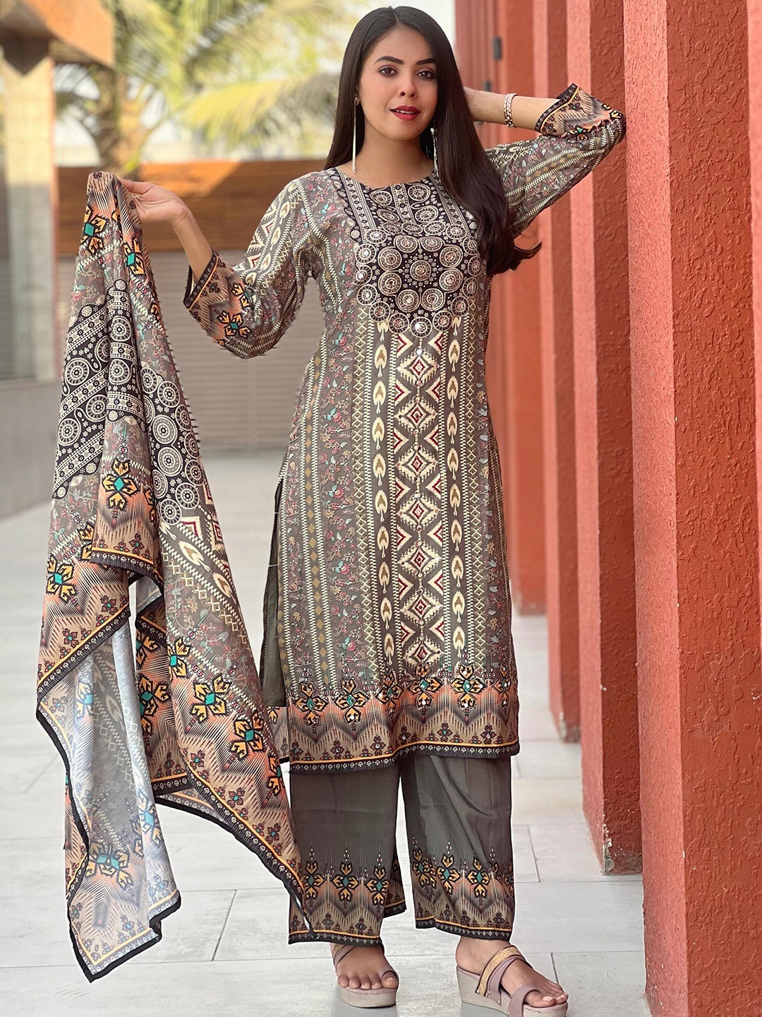 

BINDUDI Women Ethnic Motifs Printed Regular Mirror Work Kurta with Palazzos & With Dupatta, Brown