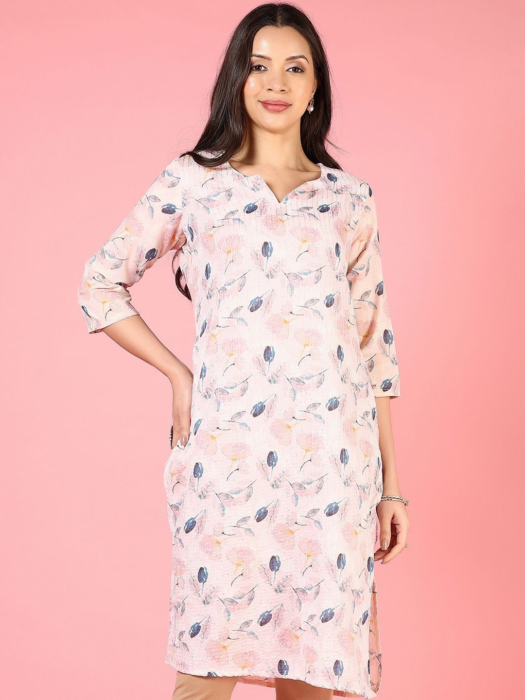 

V-Mart Women Paisley Printed Pathani Kurta, Peach