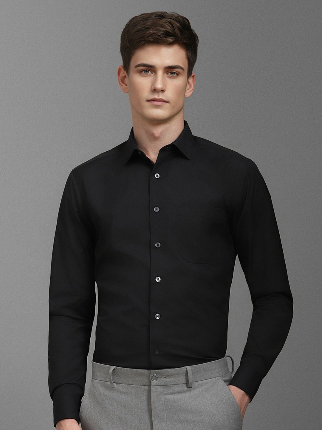 

Louis Philippe Men Slim Fit Opaque Formal Shirt, Black
