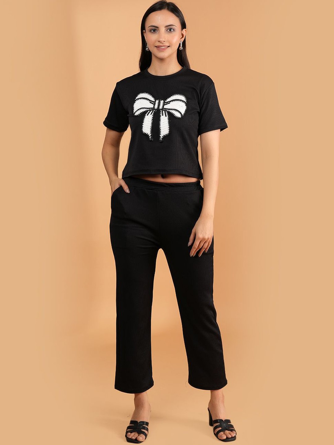 

Dreambe Embroidered Short Sleeves Tshirt With Trousers Co-Ords, Black