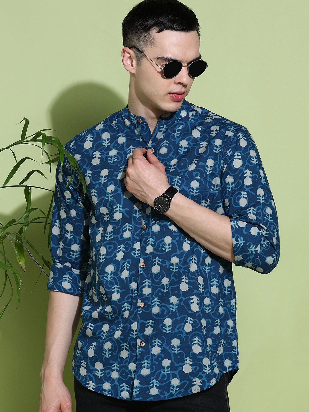 

Anouk Men Slim Fit Floral Opaque Printed Casual Shirt, Blue