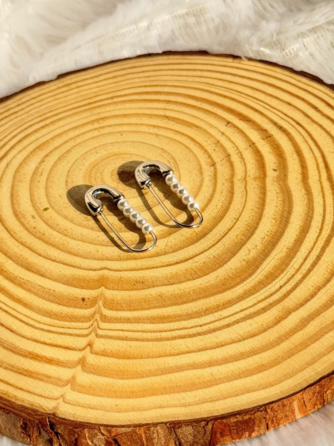 

The Jewellery Tale Contemporary Hoop Earrings, Silver