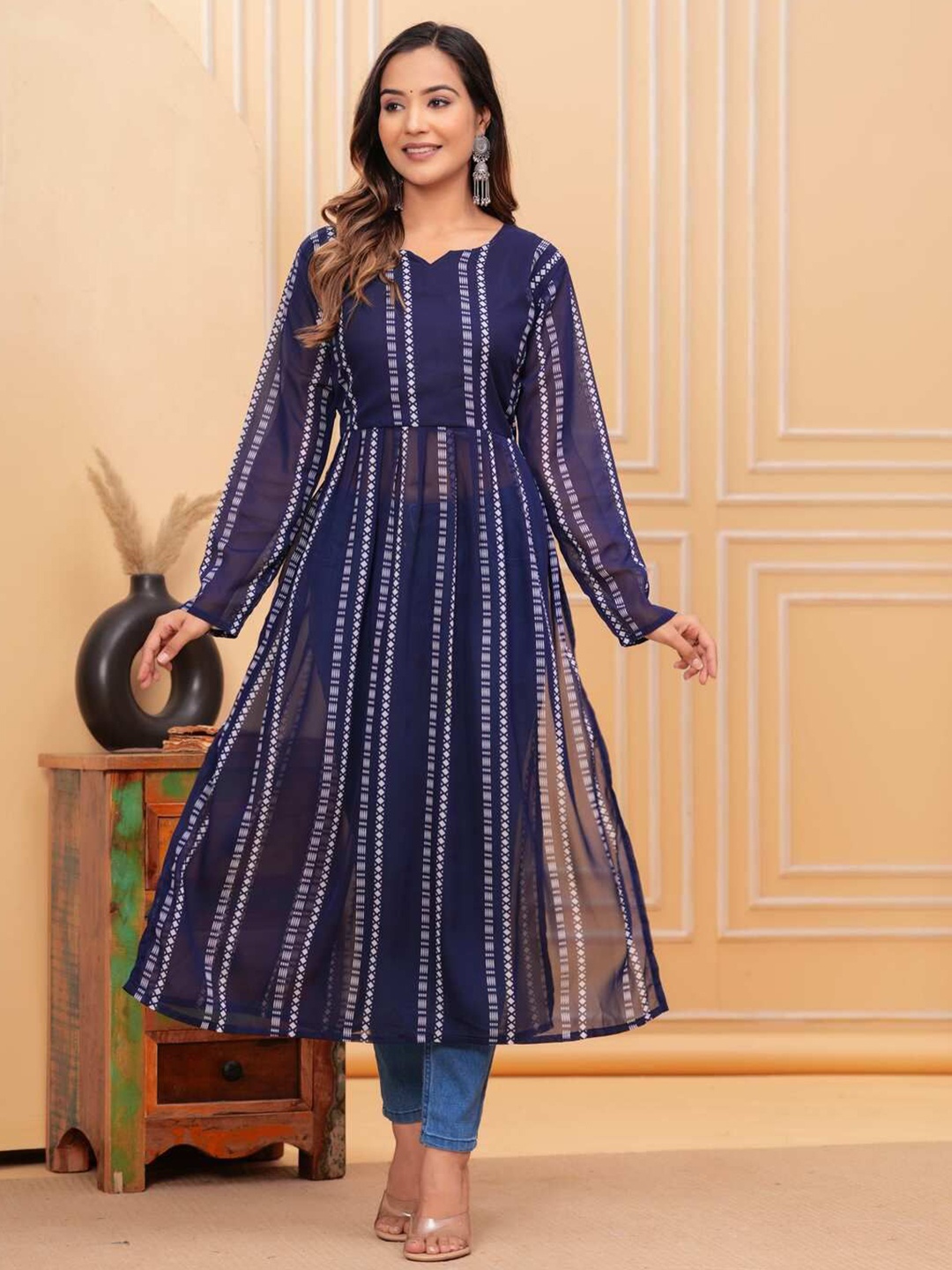 

Moda Rapido Geometric Printed Georgette Kurta, Blue