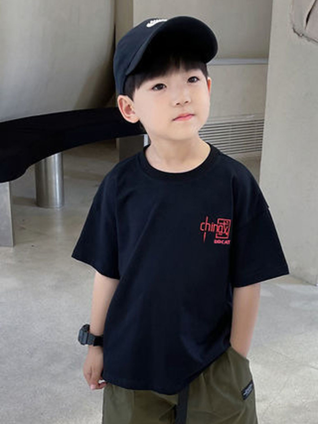 

LULU & SKY Boys Colourblocked Henley Neck Pure Cotton Applique T-shirt, Black