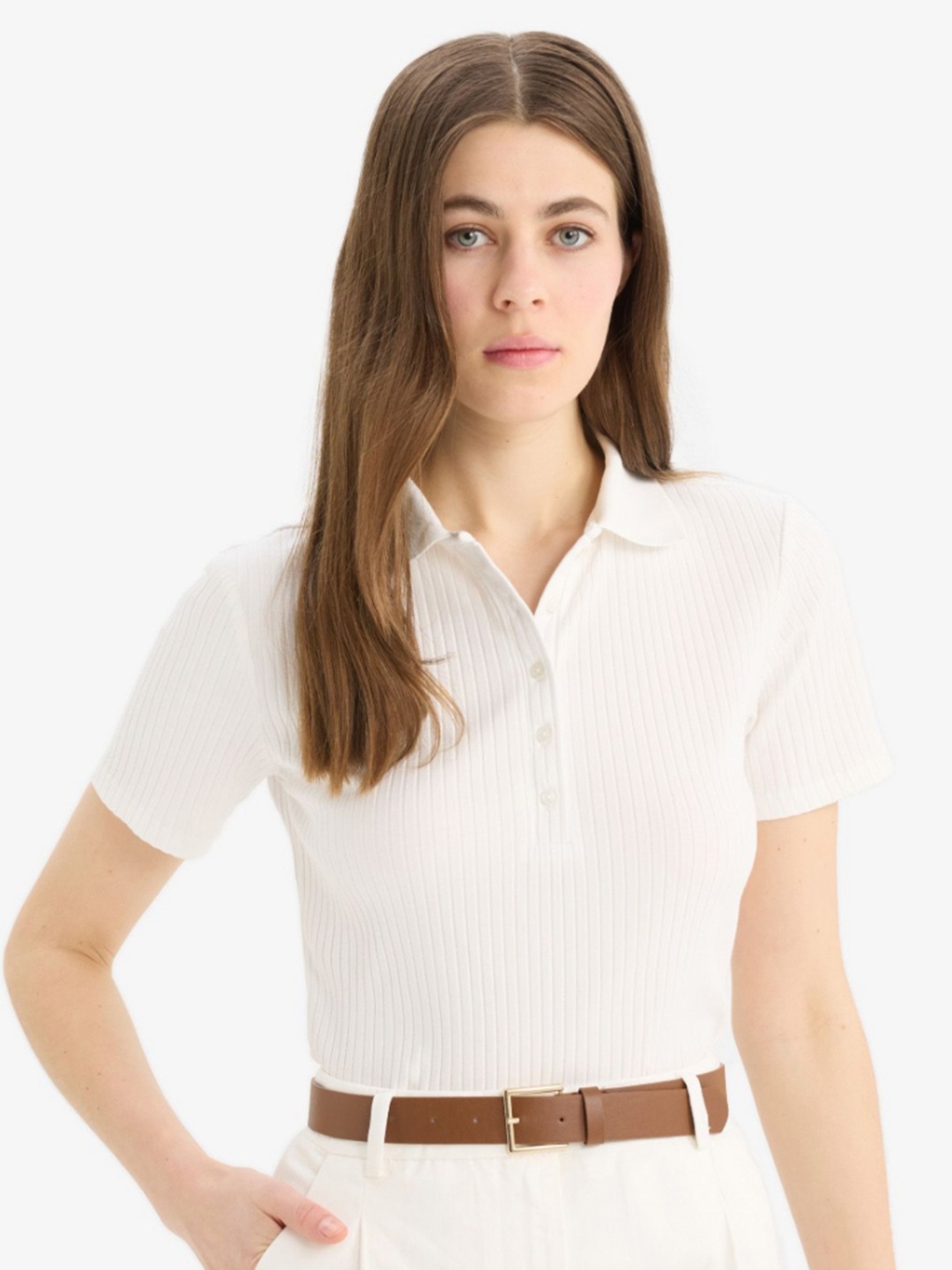 

DeFacto Women V-Neck Pockets T-shirt, Na