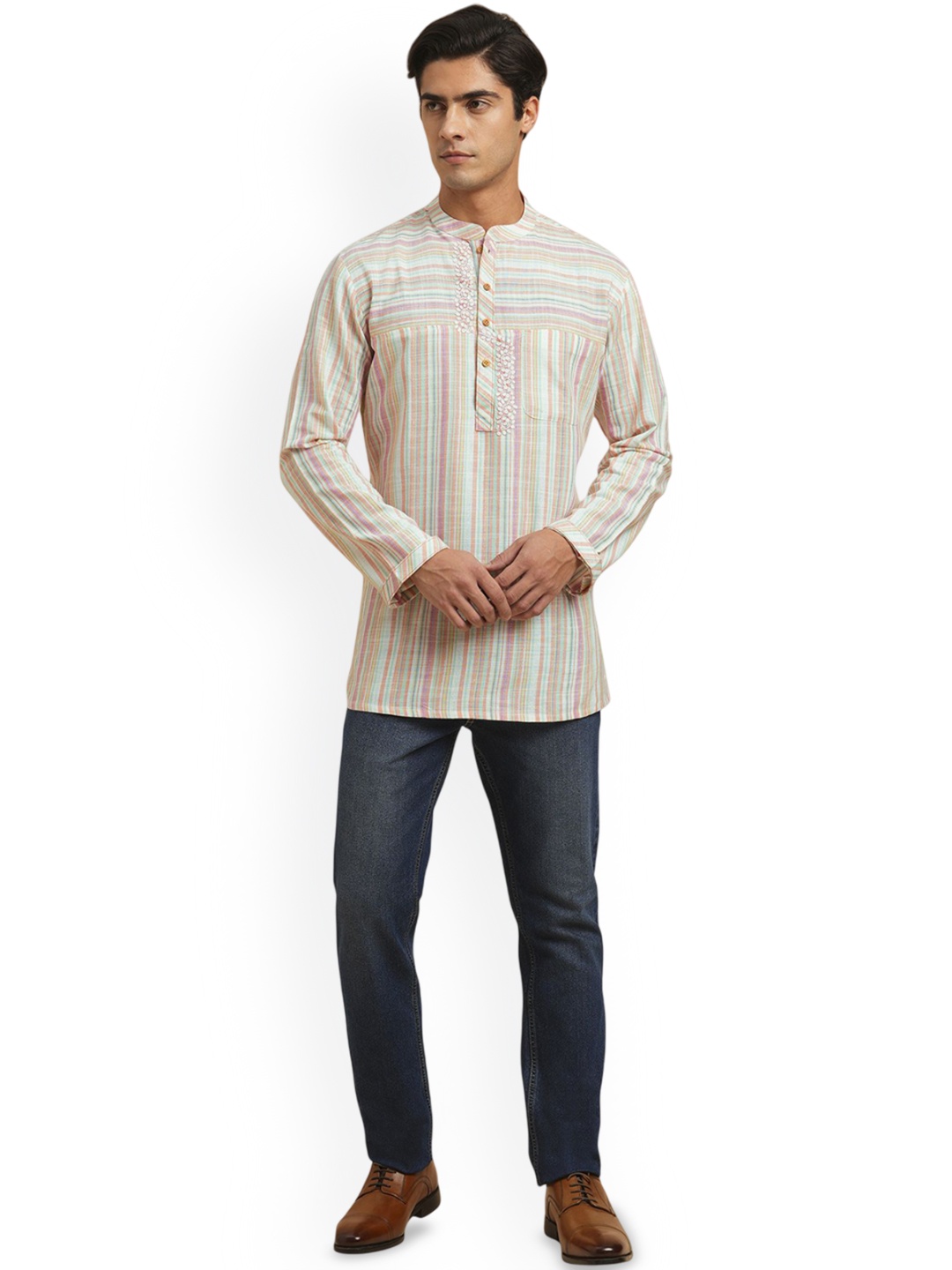 

Arch element Men Striped Thread Work Kurta, Multi