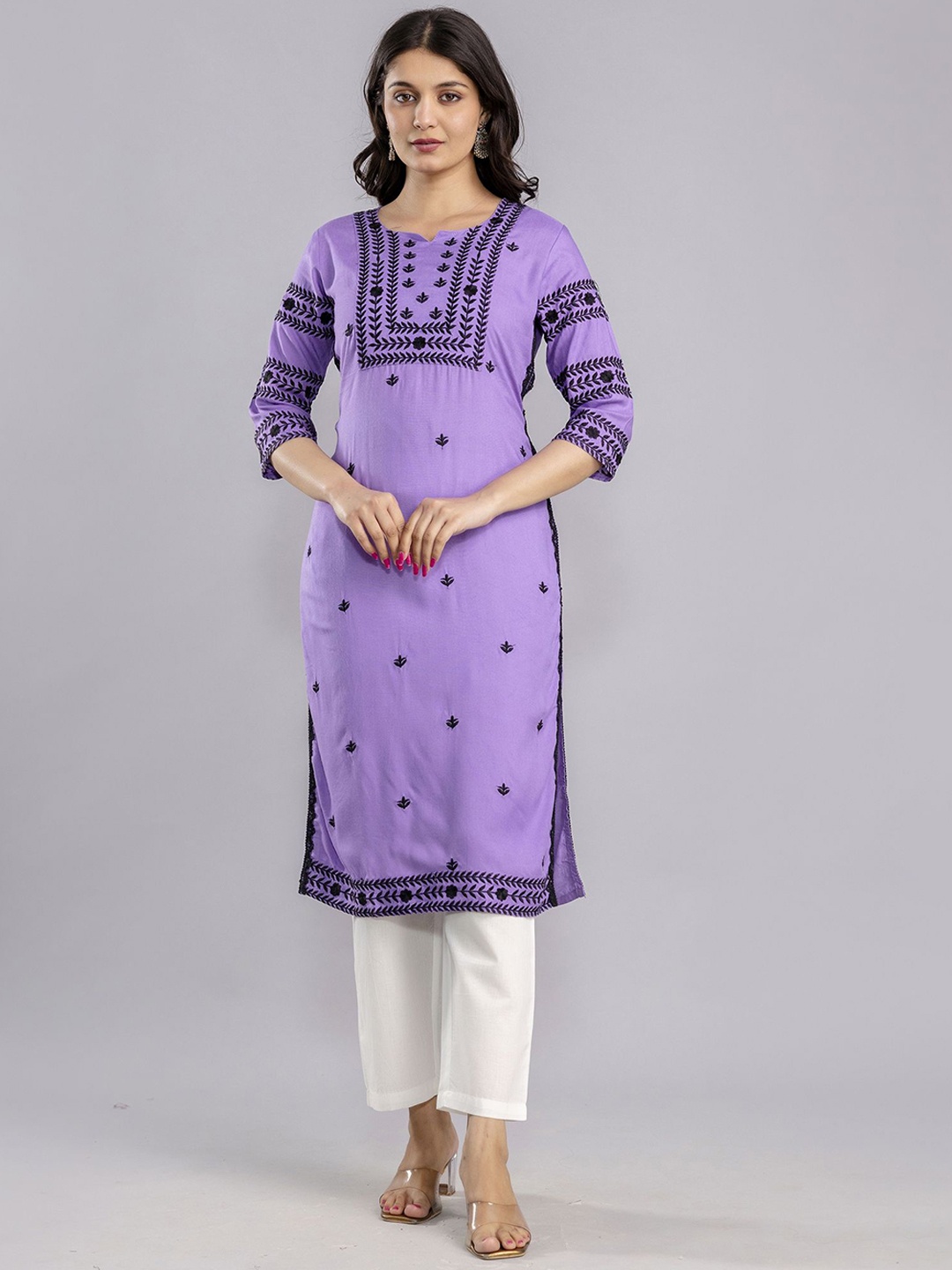 

MF Hayat Women Embroidered Floral Kurta, Purple