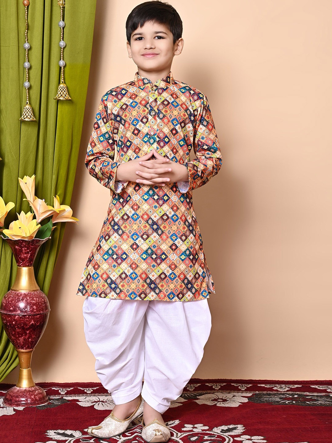 

Cae Boys Embroidered Regular Sequinned Kurta with Patiala, Brown