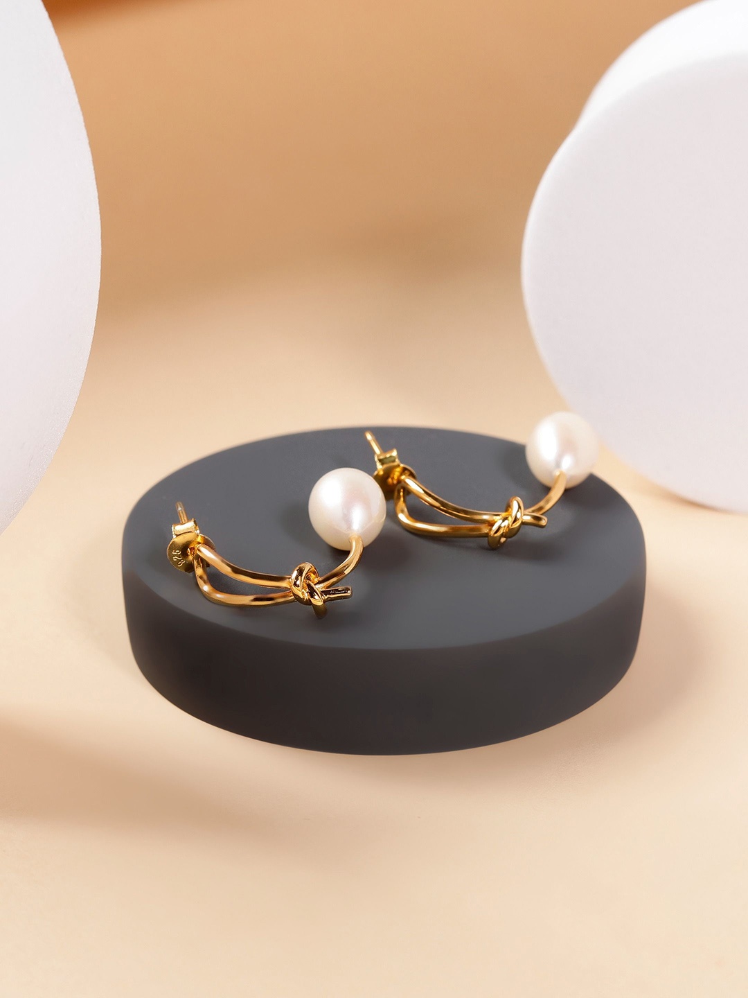 

DIAVO Contemporary Hoop Earrings, Gold