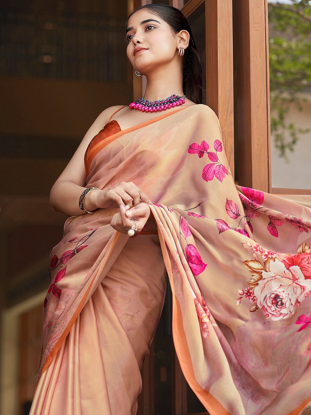 

DIVASTRI Floral Satin Saree, Beige