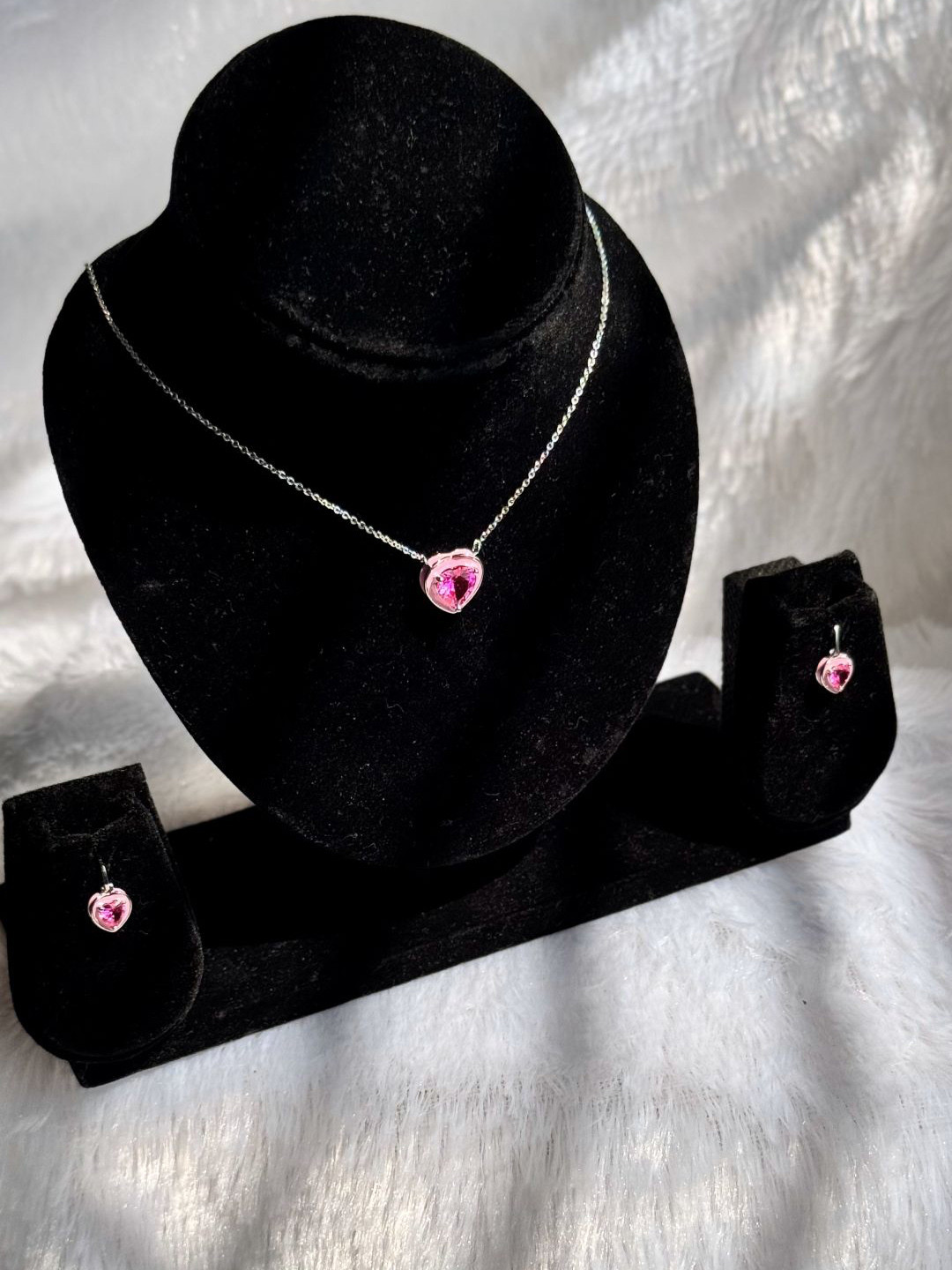 

The Jewellery Tale Silver-Plated Artificial Stone Studded Jewellery Set, Pink