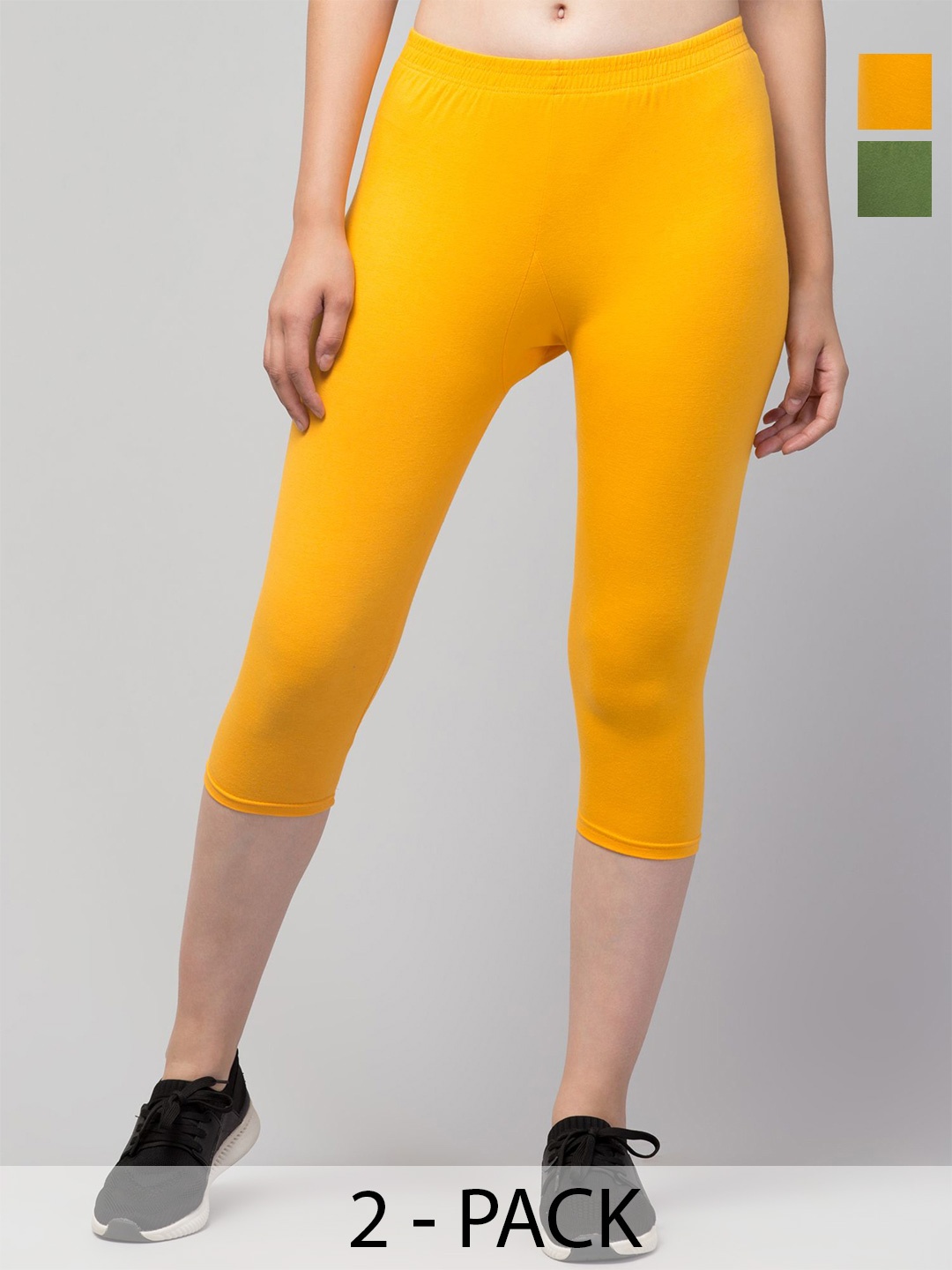 

UllasPemium Women Skinny Fit Capris, Green