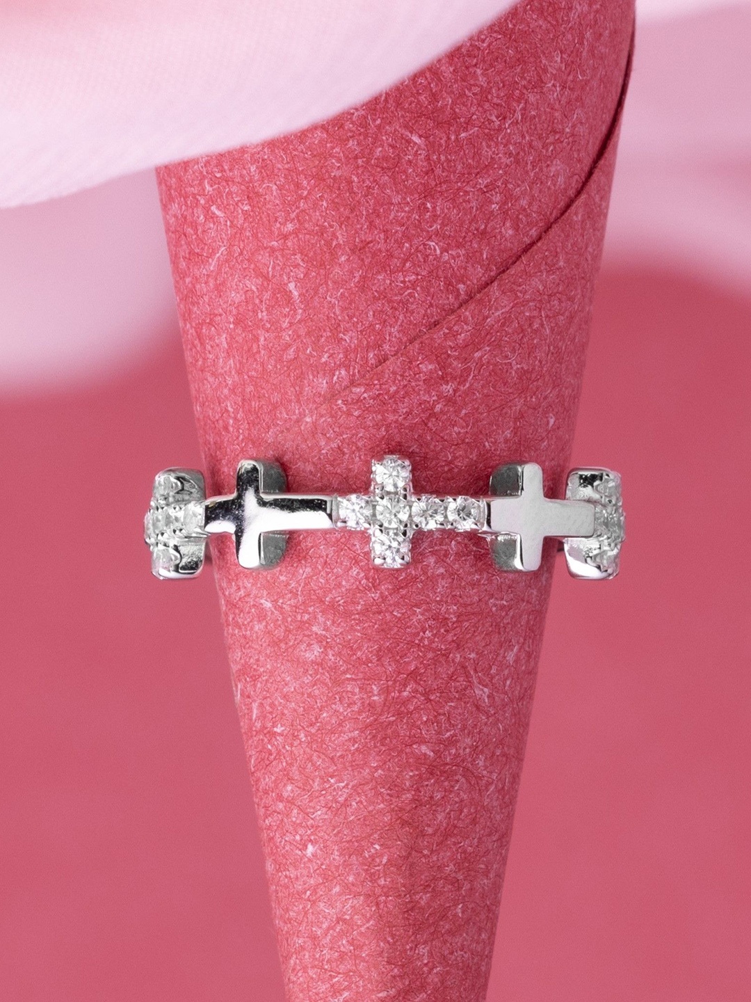 

LIORA 925 Silver Jewellery Sterling Silver Rhodium Plated Adjustable Cross Ring