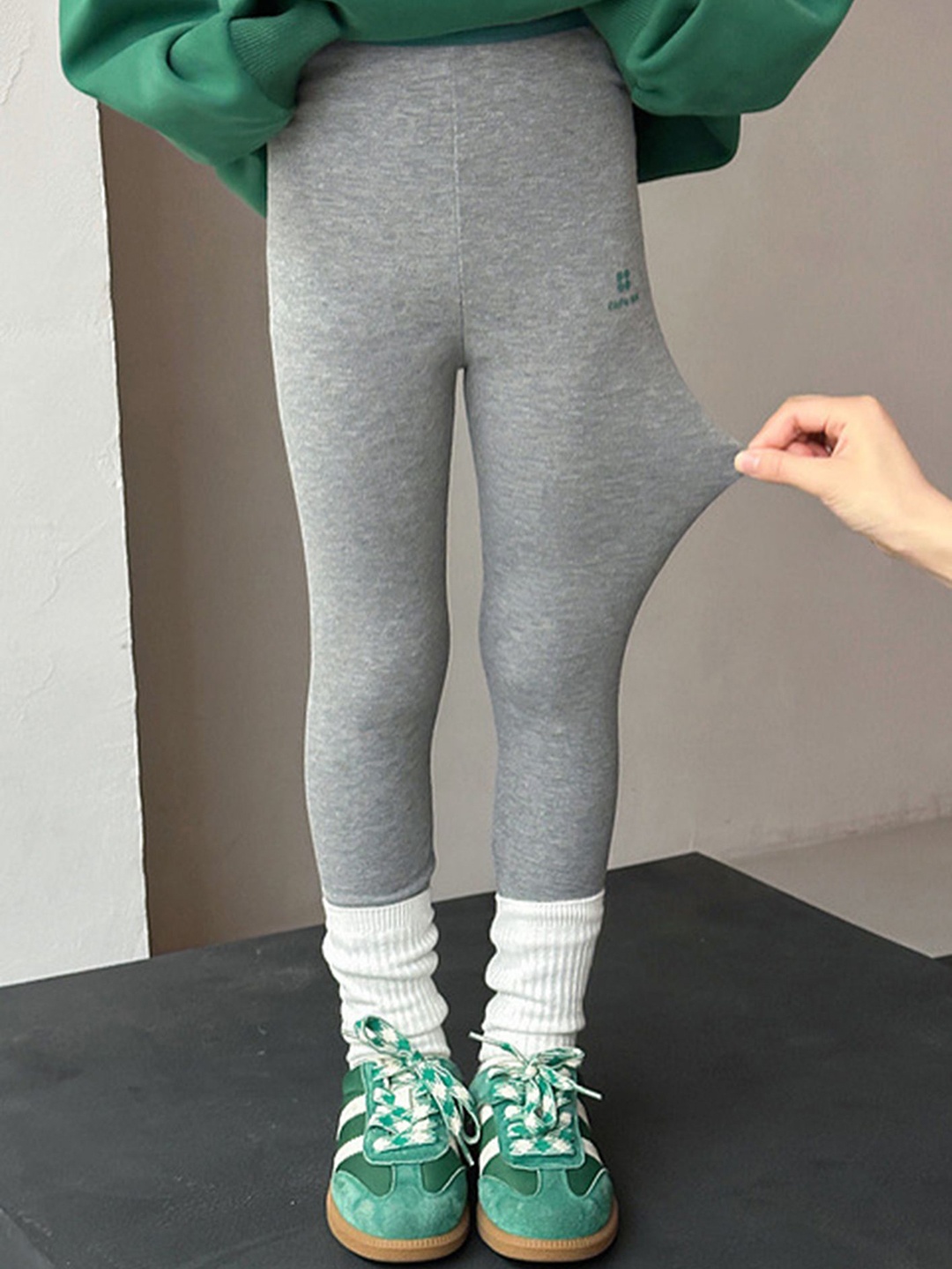 

LULU & SKY Girls Mid-Rise Ankle-Length Leggings, Grey