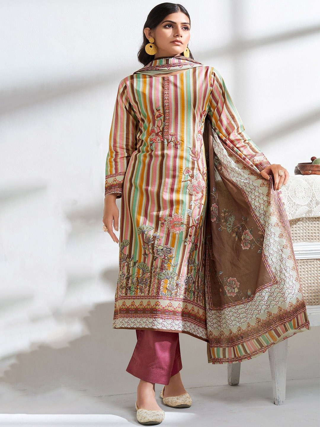 

DRAVINAM Trends Embroidered Pure Cotton Unstitched Dress Material, Pink