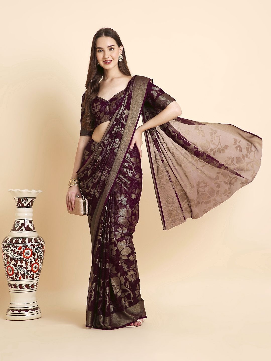 

RATAN Floral Zari Poly Georgette Saree, Purple