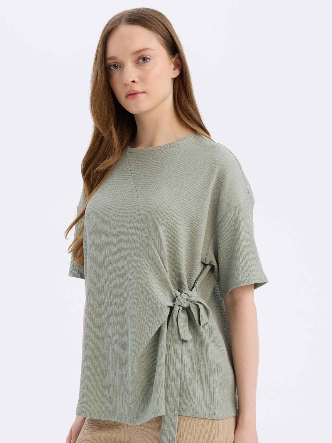 

DeFacto Women Mandarin Collar Extended Sleeves Pockets T-shirt, Na