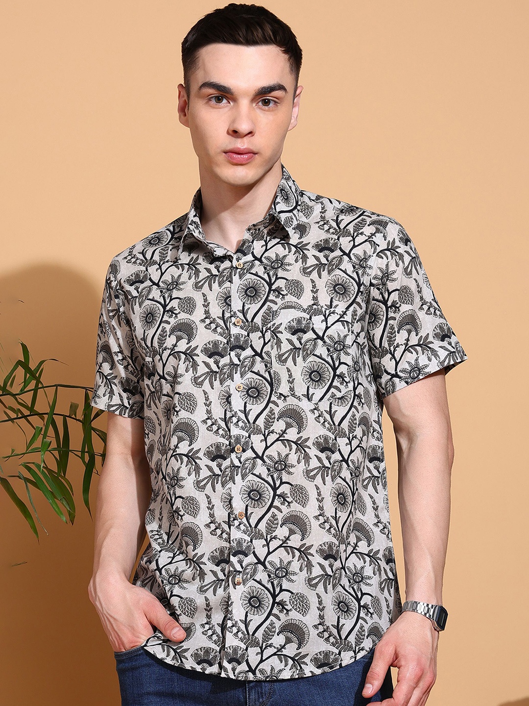 

Anouk Men Slim Fit Floral Opaque Printed Casual Shirt, Grey