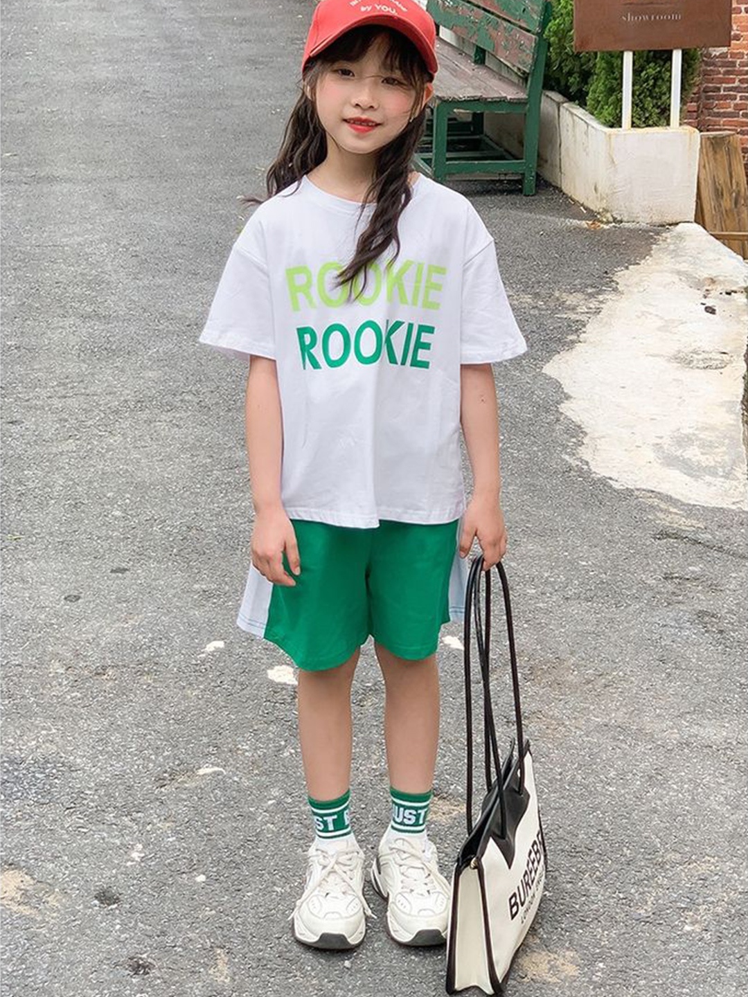 

LULU & SKY Girls Printed T-shirt with Shorts, Green