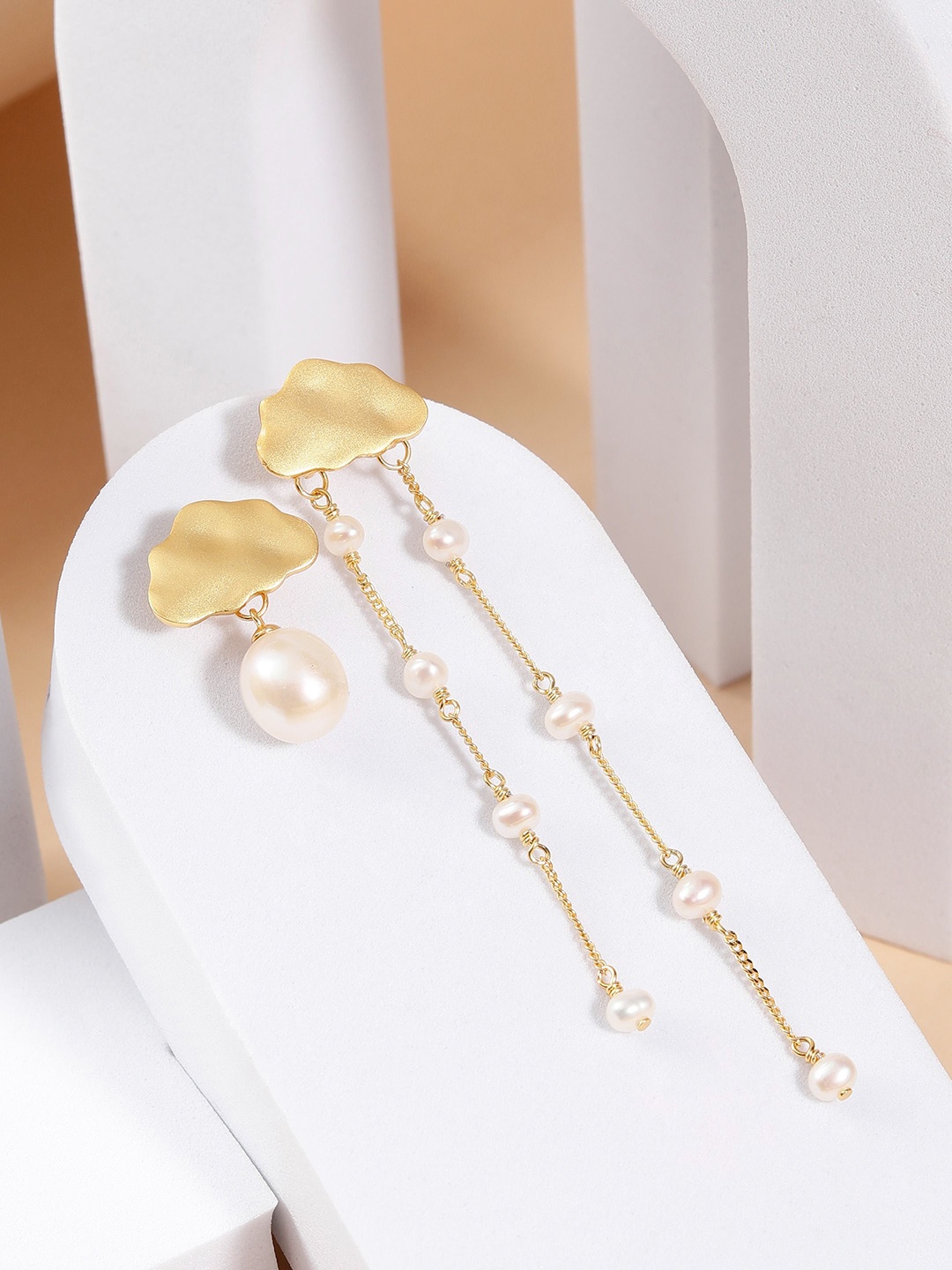 

DIAVO Contemporary Drop Earrings, Gold