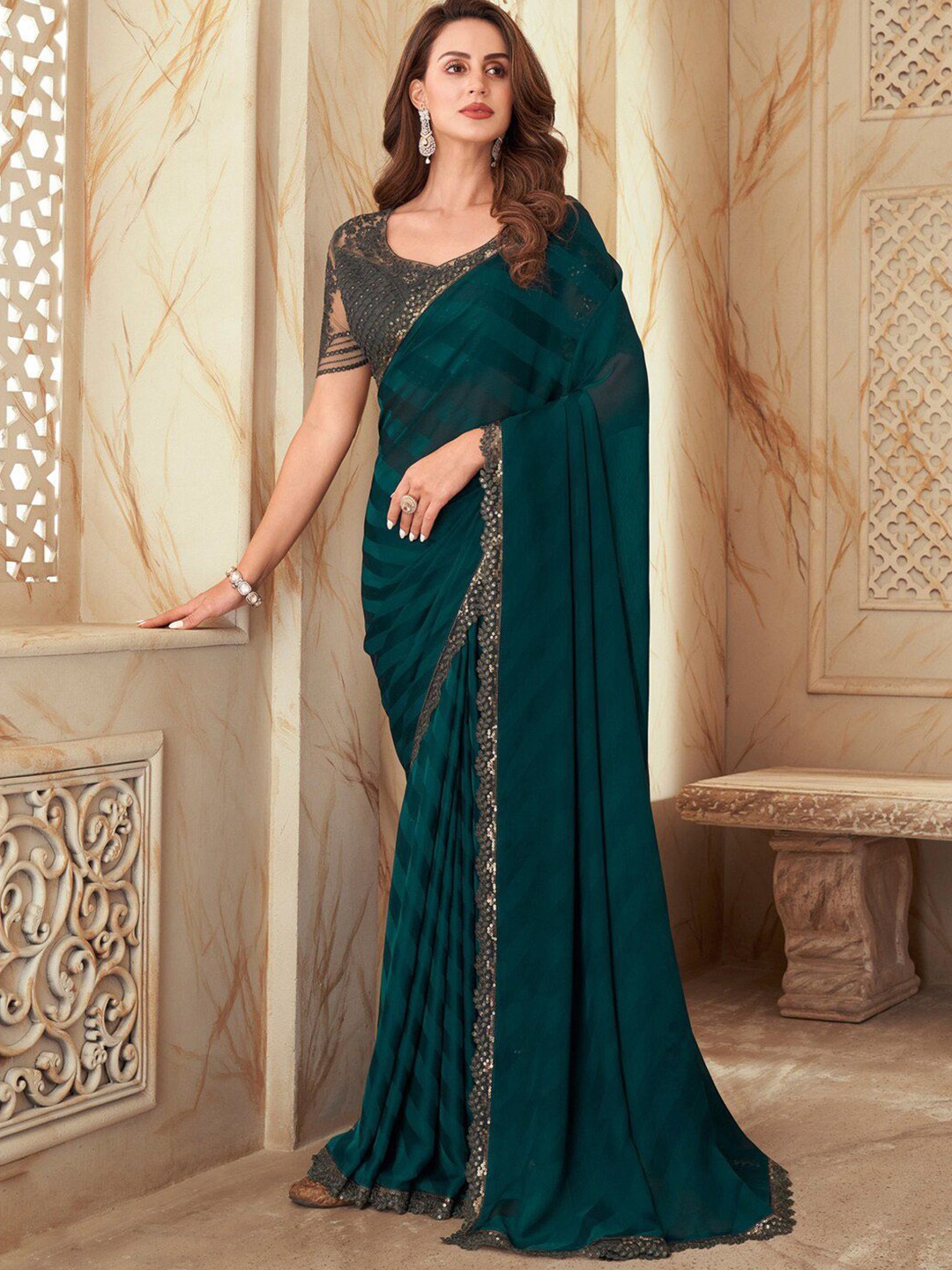 

DIVASTRI Striped Sequinned Pure Chiffon Saree, Green