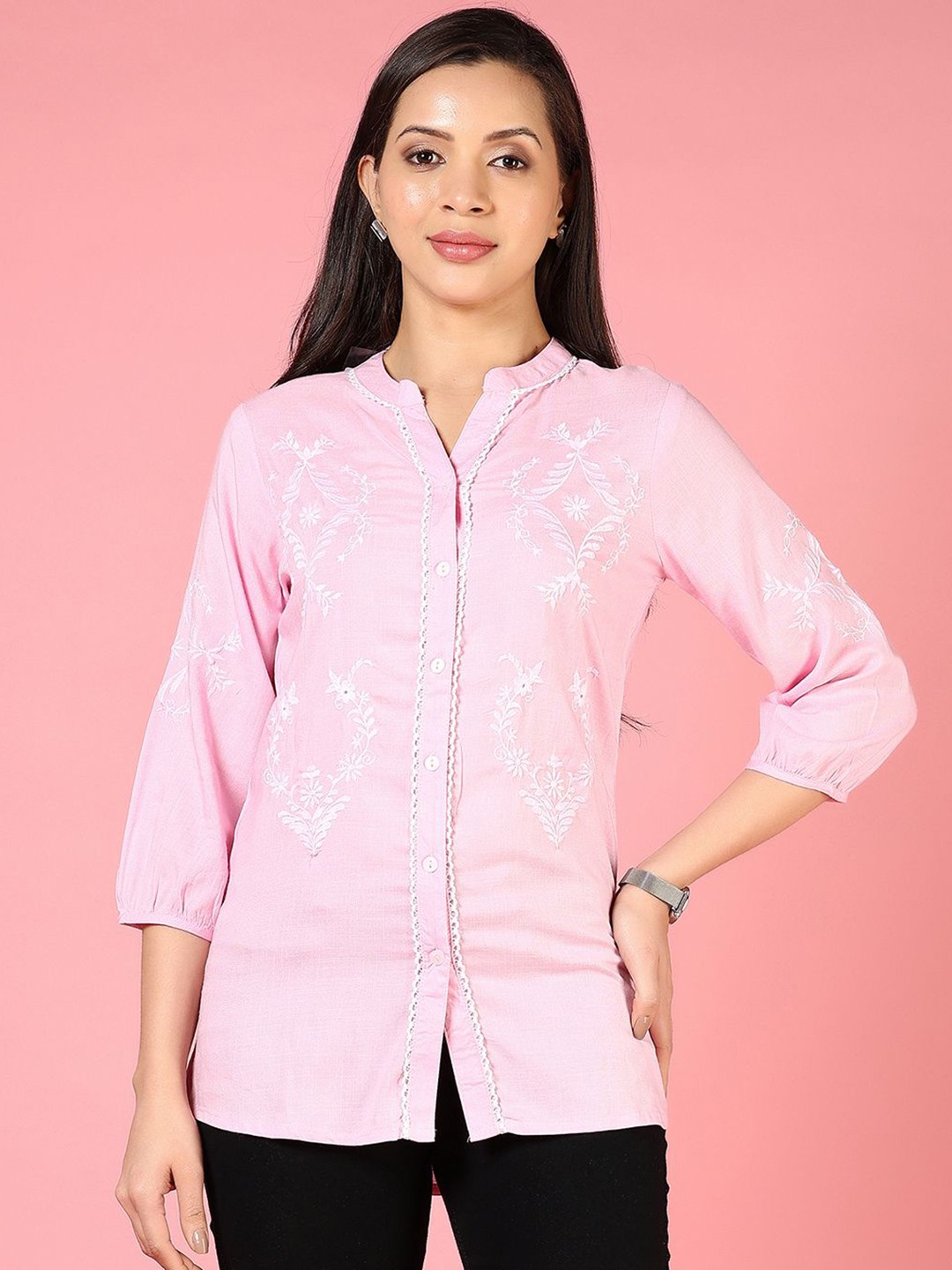 

V-Mart Floral Top, Pink