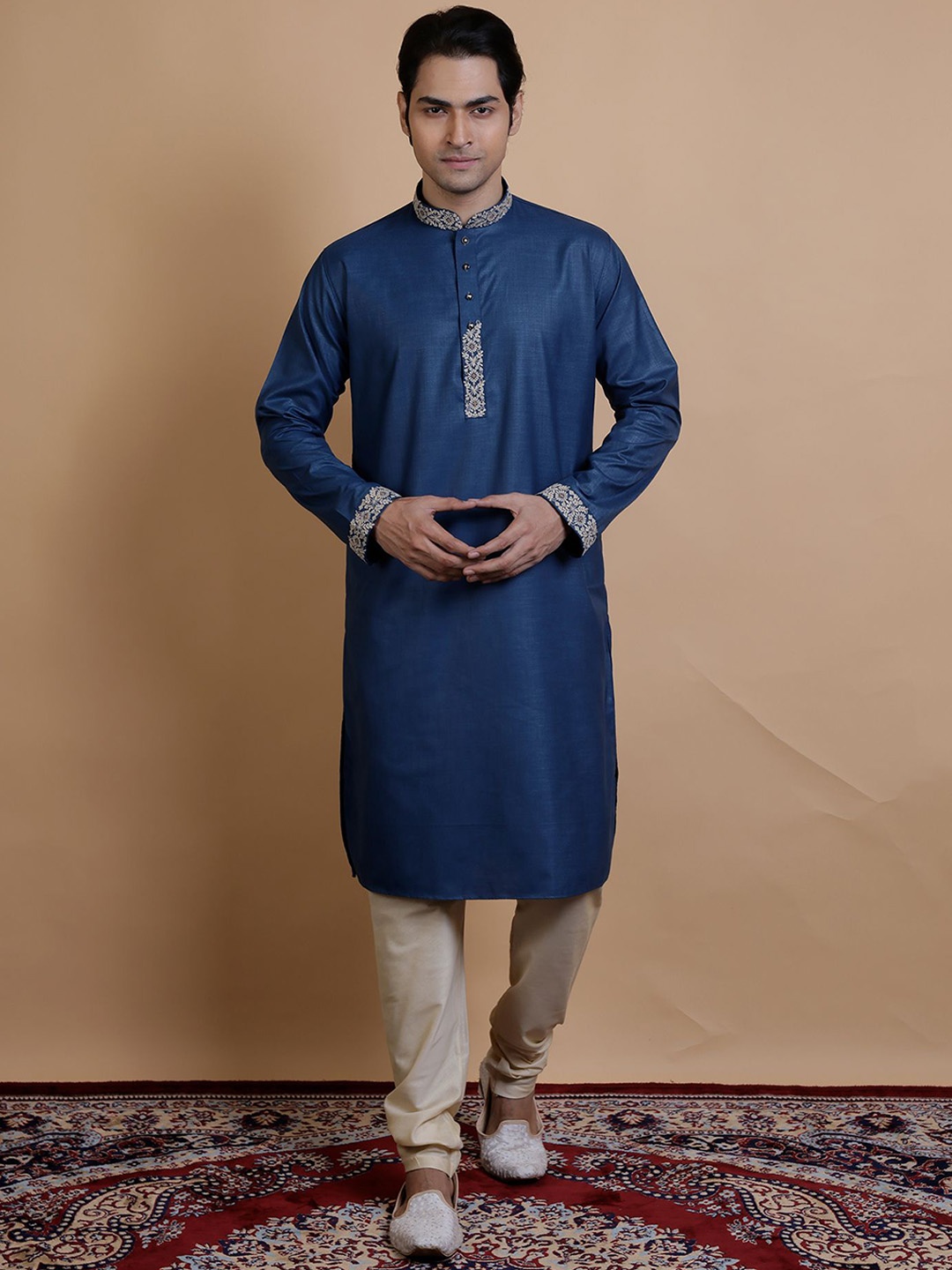 

KHAAS Men Ethnic Motifs Thread Work Organic Cotton Kurta, Navy blue
