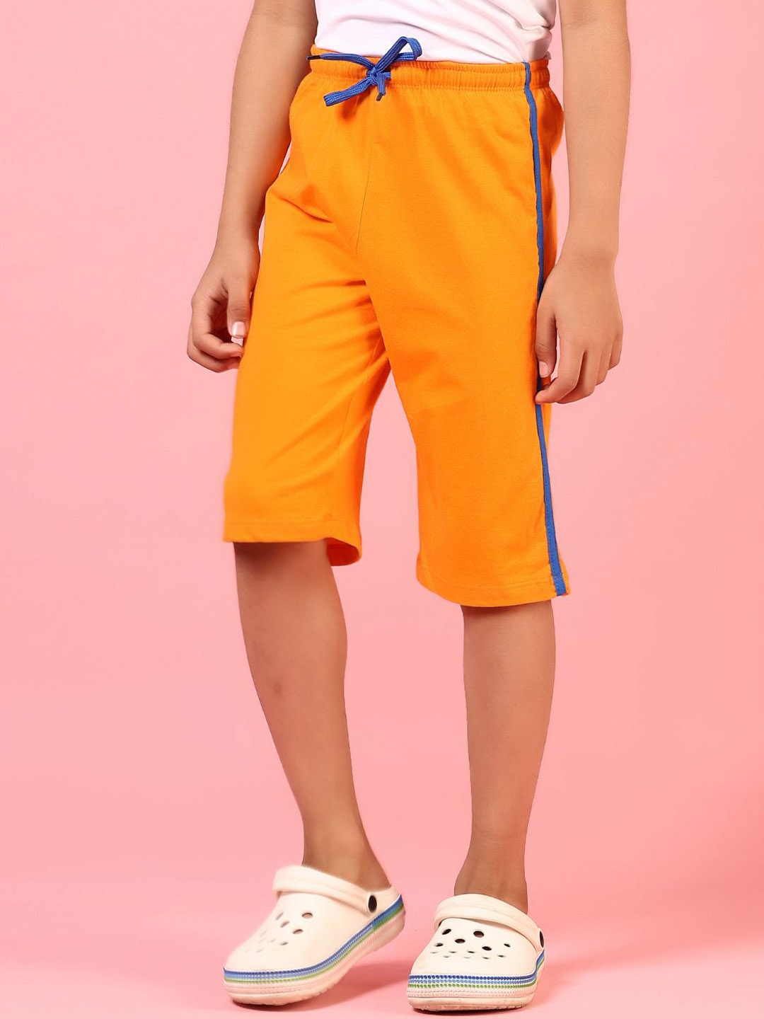 

V-Mart Boys Shorts, Orange