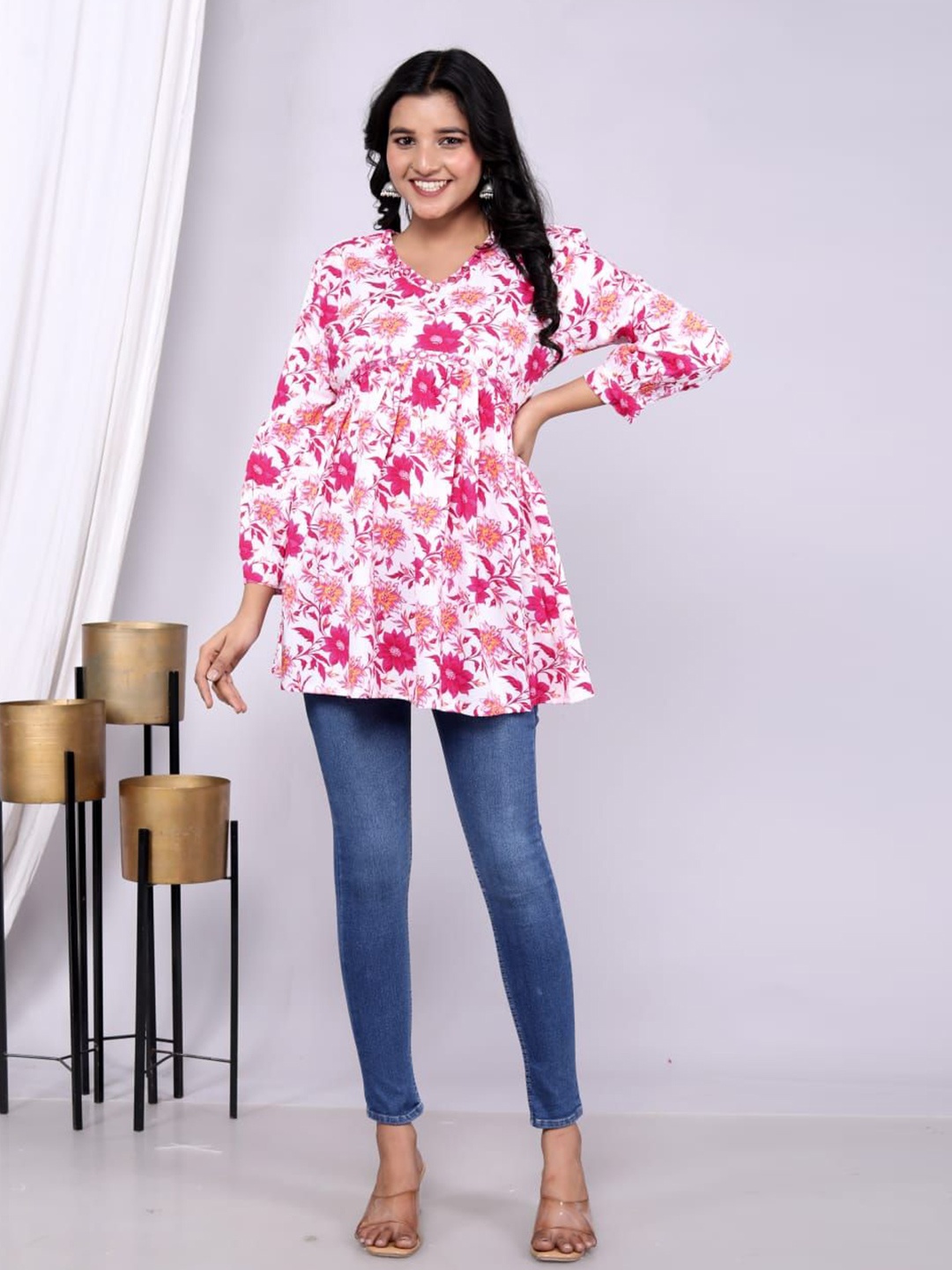 

MILAAV Floral Print Bell Sleeve Top, Pink