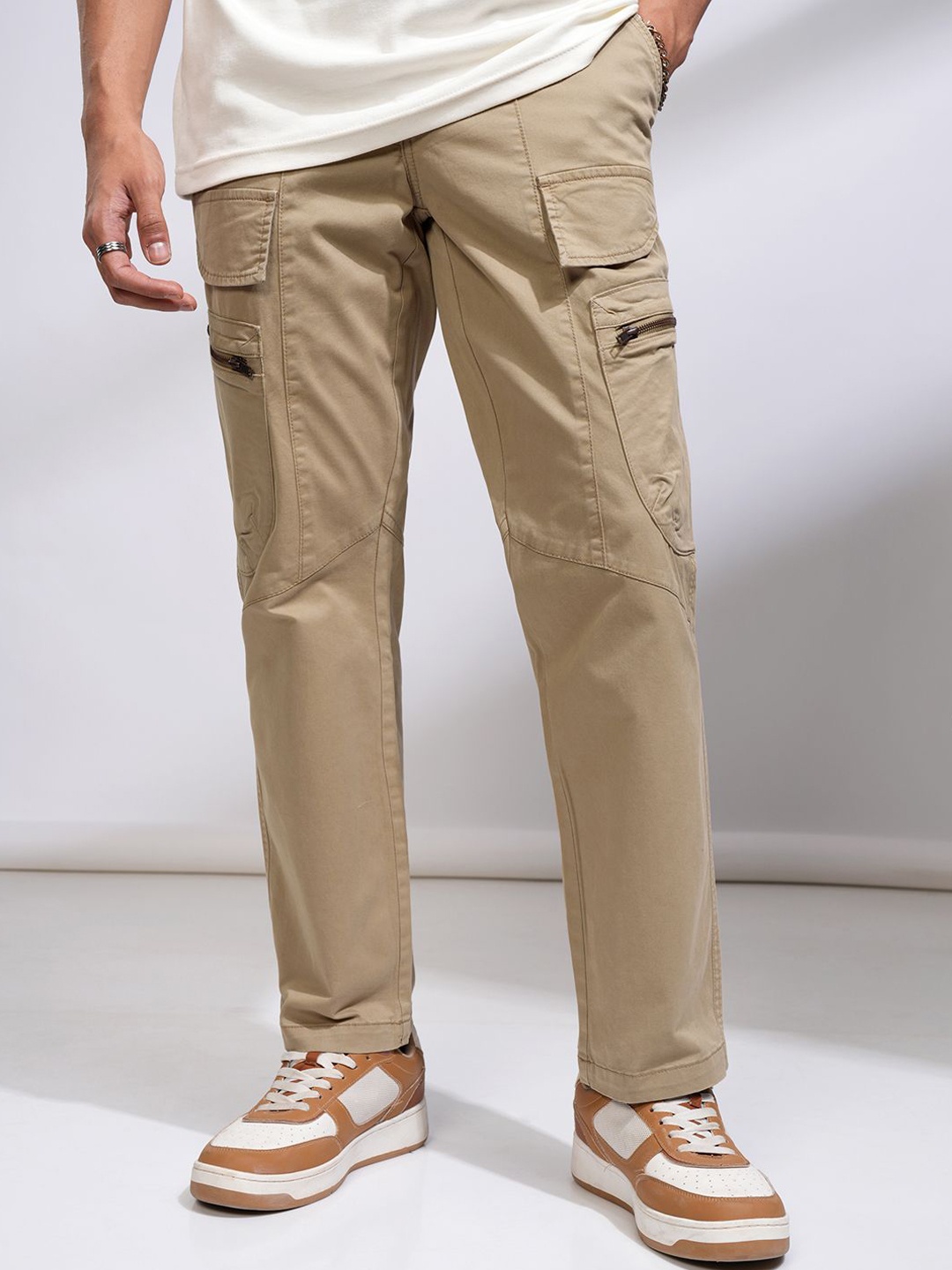 

HIGHLANDER Men Comfort Cargos Trousers, Beige