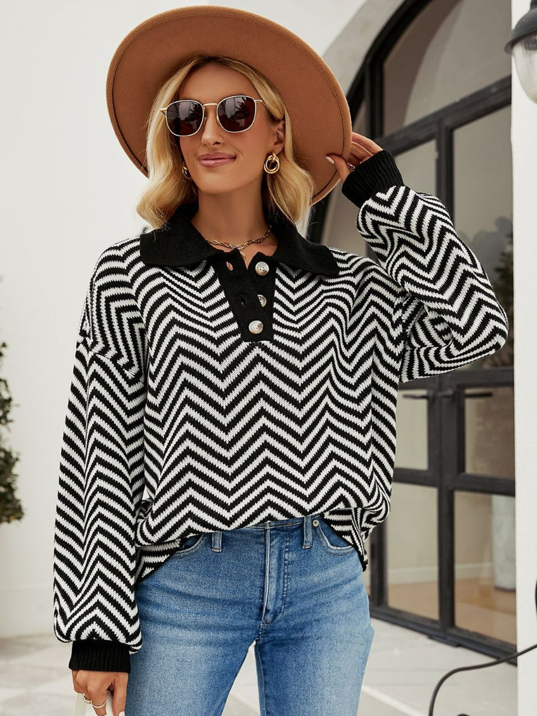 

Oh Rare Women Pullover, Black