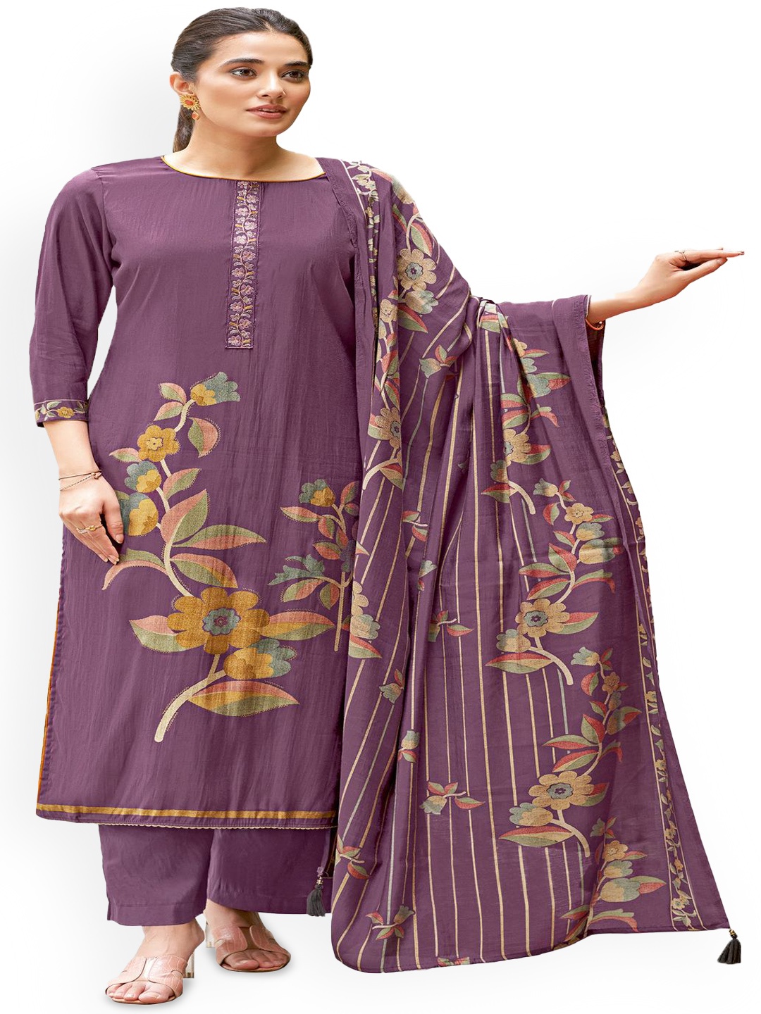 

DRAVINAM Trends Embroidered Unstitched Dress Material, Purple