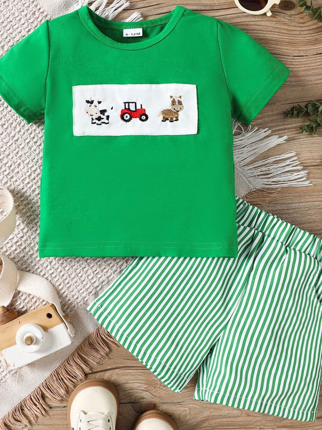 

LULU & SKY Boys Printed T-shirt with Shorts, Green